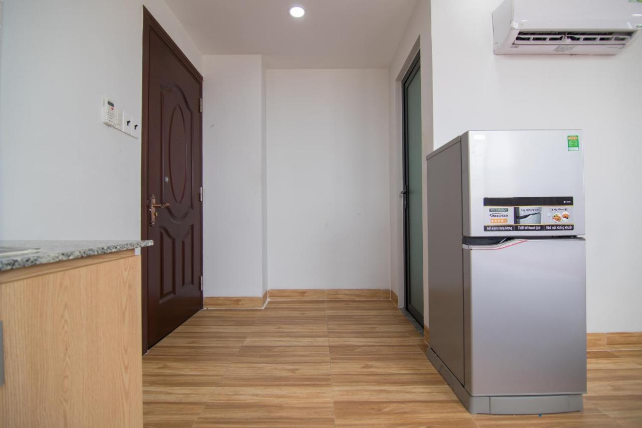 Reddoorz Premium Near E-Town Hotel โฮจิมินห์ซิตี้ ภายนอก รูปภาพ